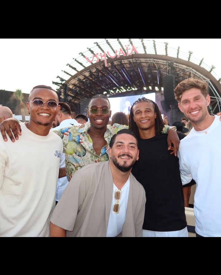 📸 Nathan Aké enjoys a wonderful vacation with his family after finishing EURO 2024 ☀️🏝️