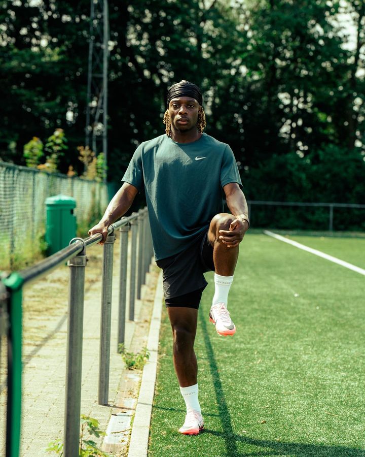 Man City star Jérémy works hard to improve his skills in preparation for the new season ⚡